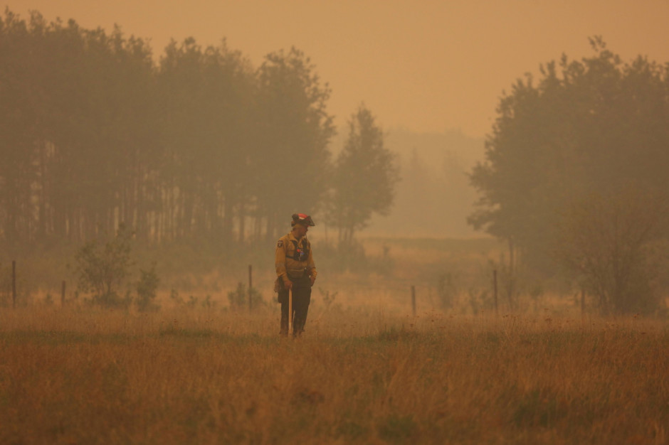 Według Kanadyjskiego Międzyagencyjnego Centrum Pożarów Lasów (CIFFC) w tym roku doszło już do 2372 pożarów, które spopieliły 4,3 miliony hektarów, fot. PAP/EPA/ALBERTA WILDFIRE HANDOUT