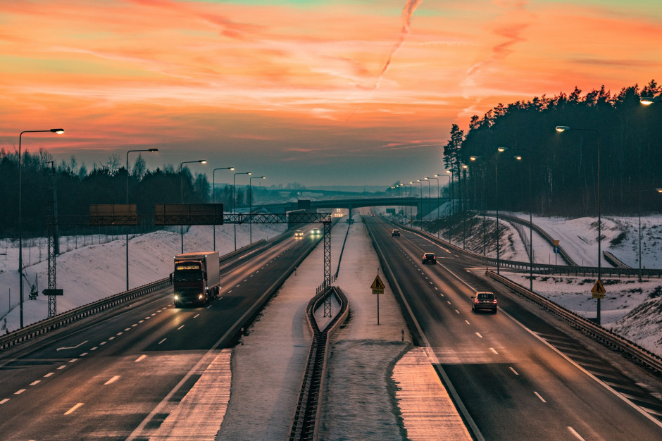 Część autostrad od dzisiaj za darmo, fot. pixabay.com/MarcinZ83