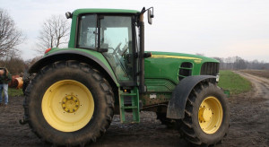 Bawaria: Złodzieje ogołocili ciągniki w dwóch gospodarstwach w jednej wsi