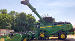 Kombajn John Deere X9 1100 w OHZ Osięciny zastąpi kilka innych maszyn