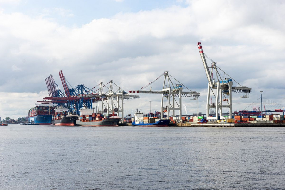 Litwa zgadza się na przeniesienie kontroli ukraińskich ładunków do portów bałtyckich, Foto: pixabay