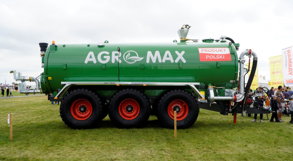 Agro-Max - polski producent beczkowozów. Ile kosztują i jak wyglądają?