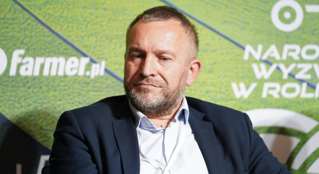 Fatalna sytuacja na rynkach rolnych. Ocenia prof. Pepliński