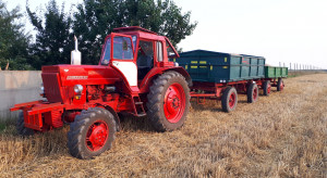Working classics.  MTZ 82