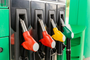 Ceny paliw na stacjach w najbliższych dniach bez większych zmian