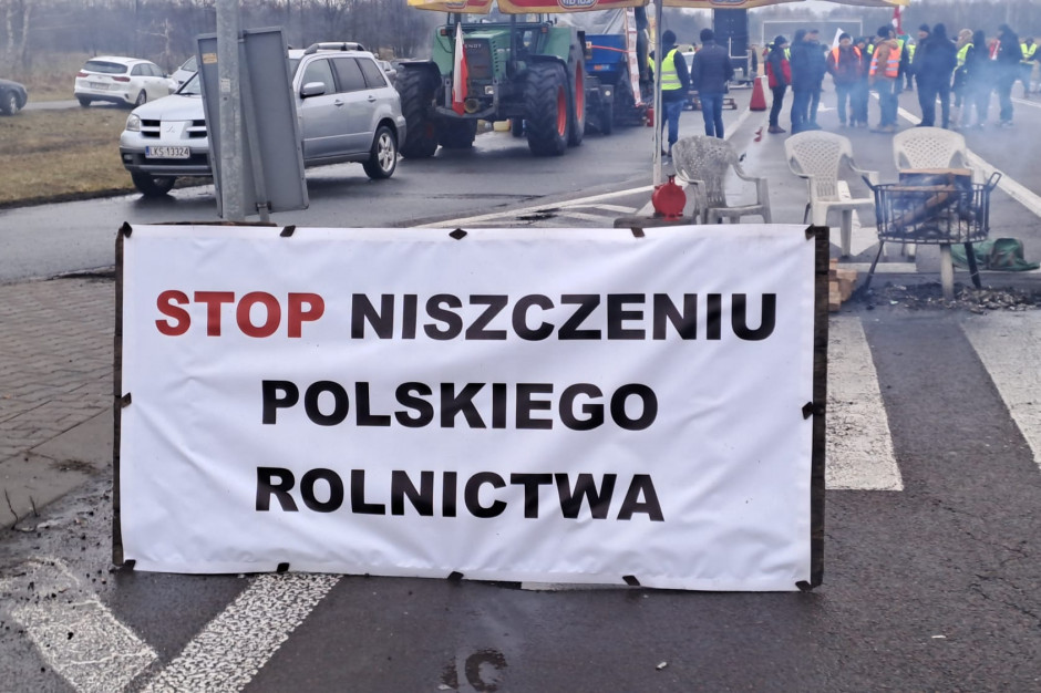 Polsko - ukraińska granica w Dorohusku jest nadal zablokowana, fot. Monika Chlebosz