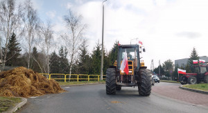 Farmers from Poland, Germany and the Czech Republic protested together in the Bogatynia area