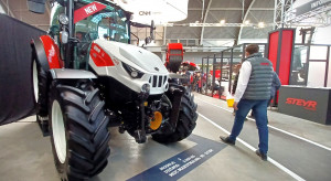 Only pluses in Plus. Premiere of the new compact Steyr