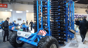 Namysło Milan heavy tillage cultivator: a unique configuration of this type