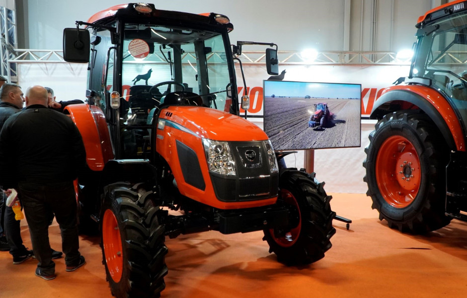 Kioti RX7330PC, photo: K.Pawłowski