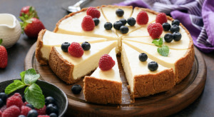 Proven recipes for Easter cheesecake.  What else can be prepared from cottage cheese?