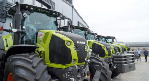 Click, click and you have a tractor in the field.  The First Claas Rental short-term rental program has been launched