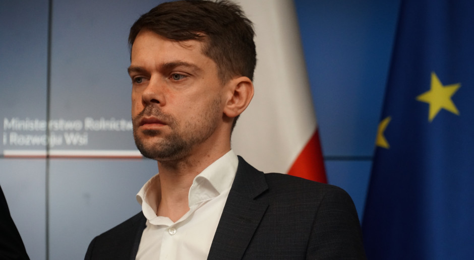Kołodziejczak krytykuje pośredników. - Przez dwa miesiące nie kupują od polskich rolników