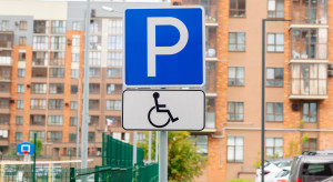 Do tych świadczeń i ulg uprawnia orzeczenie o niepełnosprawności w stopniu lekkim w 2025 roku