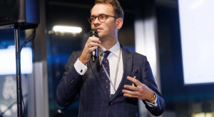 Spadek cen mleka nie będzie przejściowy. Jakub Olipra analizuje rynek mleka