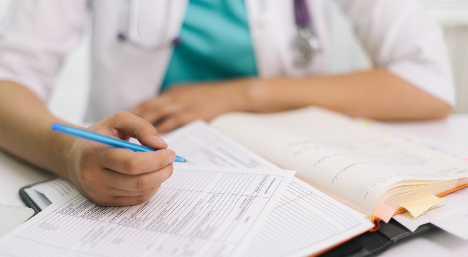 Koniec skierowań do tych specjalistów. Rewolucja w rejestracji do lekarza