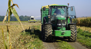Rynek ciągników używanych w 2025 r. skurczył się. Najnowsze dane