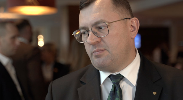 „Nie może być tak, że ktoś ma dochody, a nie ma kosztów”. Minister o aktywnym rolniku w obliczu wyzwań dla polskiego rolnictwa