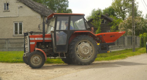 Ile kosztują Ursusy 3512 i MF 255? A może opłaca się zrobić remont? Sprawdziliśmy ceny