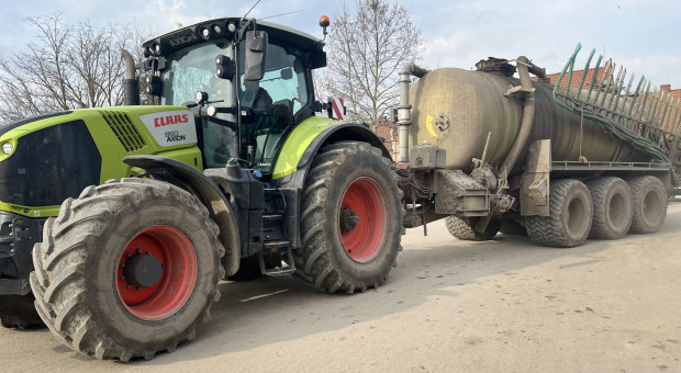 Ile potrzeba ciągników na 1600 ha? Park maszynowy w Bełczu Małym