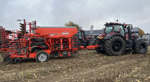 Moc, hydraulika czy elektronika? Co jest najważniejsze w głównym ciągniku w gospodarstwie