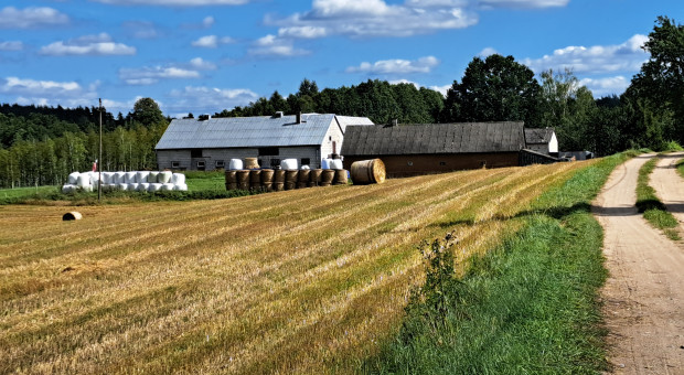 Co konkretnie proponuje prezydencki projekt ustawy o ochronie funkcji produkcyjnej wsi?