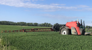 Wysokość, która robi różnicę. Opryskiwacz nie wybacza błędów