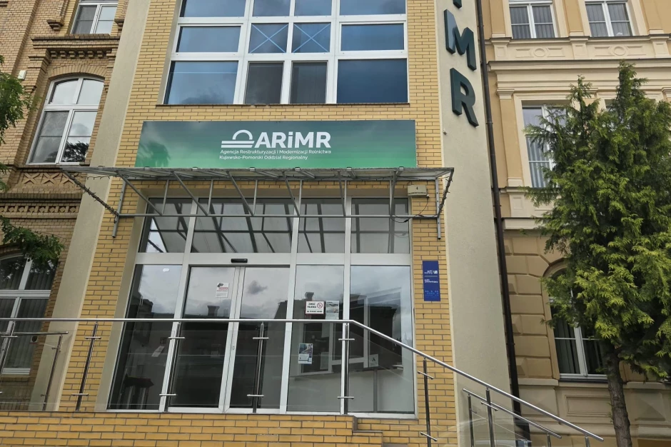 ARiMR wypłaciła 154,75 mln zł nagród i dodatków. Resort ujawnia szczegóły
