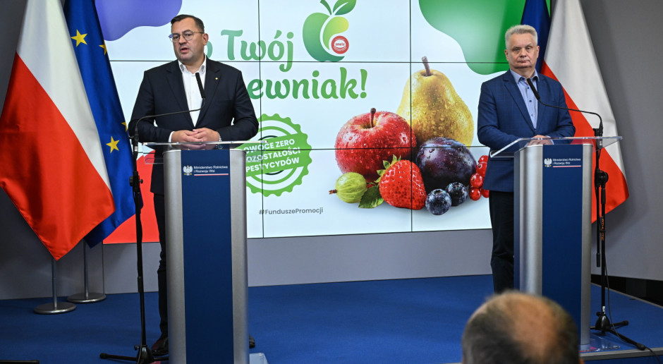 Fakty „Ten biznes się nie skleja”. Minister komentuje sprawę sprzedaży gospodarstwa