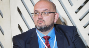 Skup mleka rośnie, ale jest nowy problem. Import zaczyna dyktować warunki