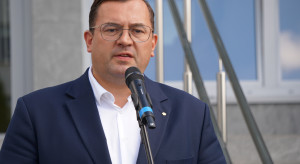 Rolnicy mieli dostać 2 zł za litr. Komisja Europejska: Polska nie złożyła dokumentów