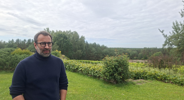 Winnica na przekór warunkom. Autorski model uprawy winorośli na Mazowszu