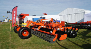 Ursus bez ciągnika, ale z dużą porcją nowości. Oto maszyny z Agro Show 2026