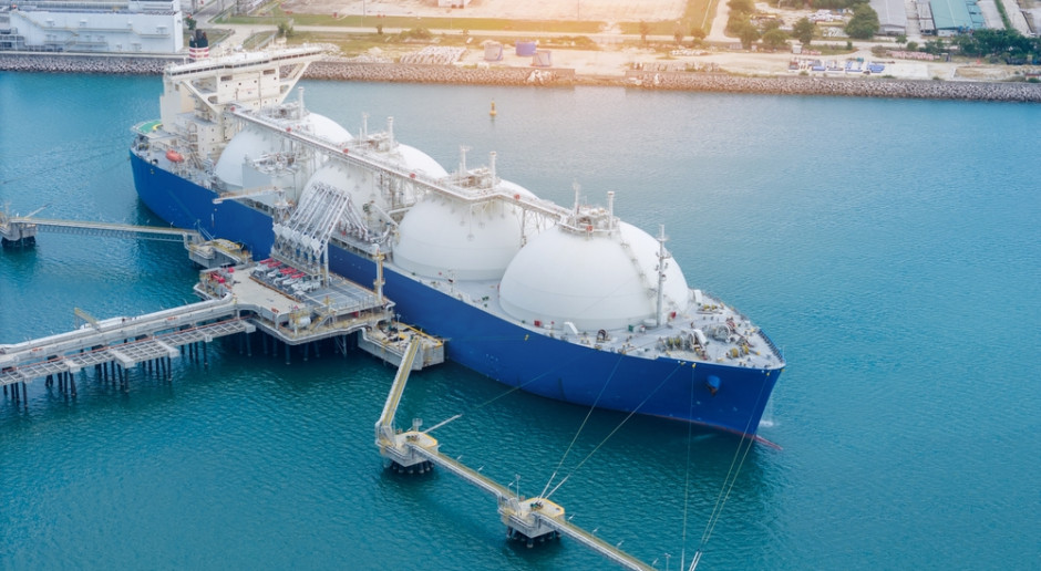 Macron i kanadyjski premier Carney podkreślają rolę LNG w bezpieczeństwie energetycznym Europy